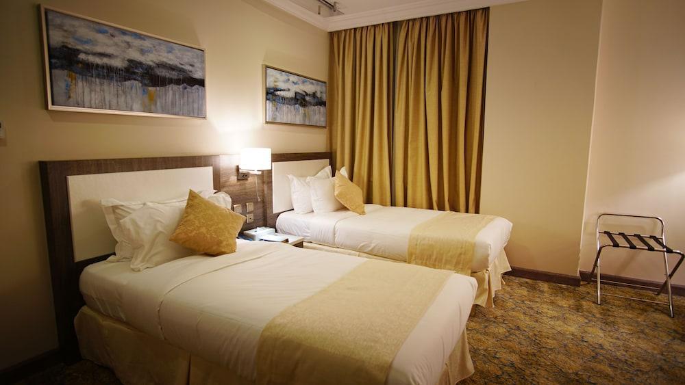 Hayat Al Riyadh Hotel Exterior photo