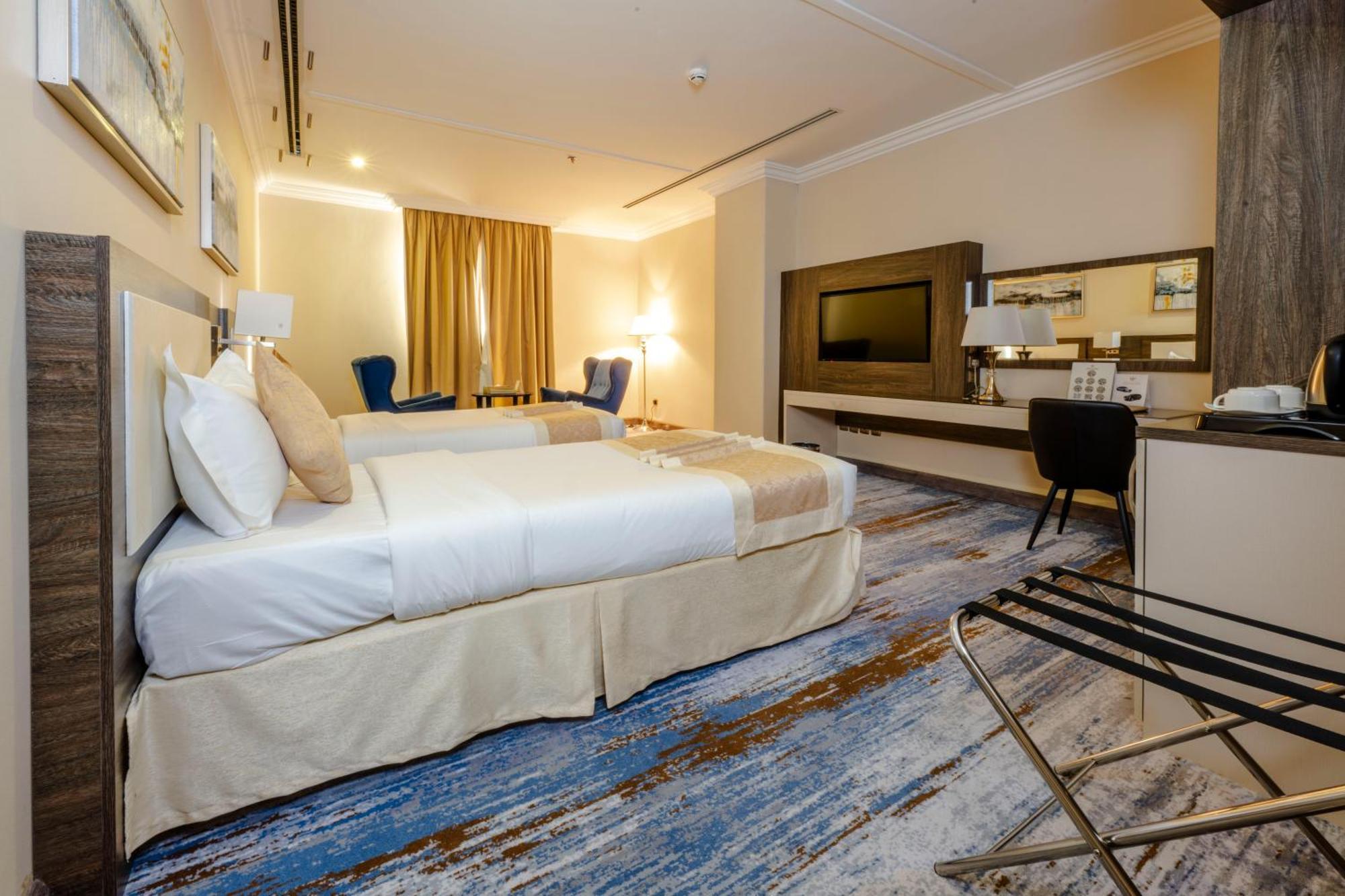 Hayat Al Riyadh Hotel Exterior photo